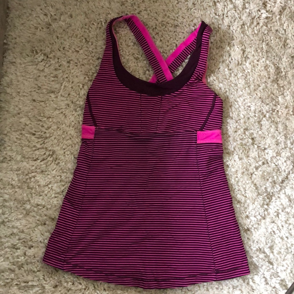 Lululemon tank